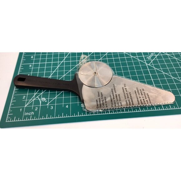 NuWave Pizza Server & Cutter Combo Durable Stainless Steel Blade Black Handle - Picture 8 of 8